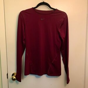 NIKE Active Top🏃‍♀️🏋️